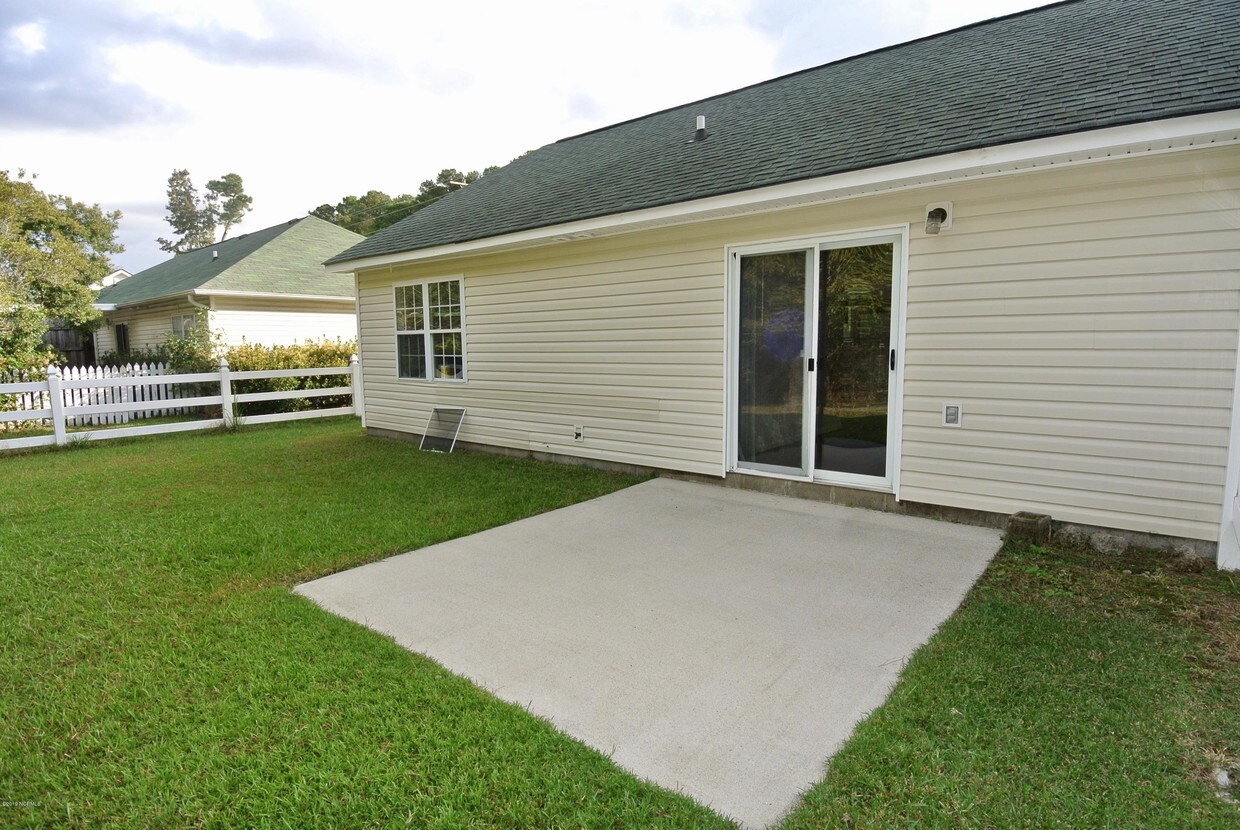 Foto del edificio - 1469 RaceTrack Rd