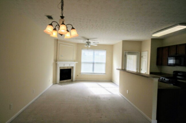 Foto del edificio - 6338 Boat Shoal Ln