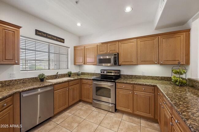 Foto del edificio - 7609 E Indian Bend Rd