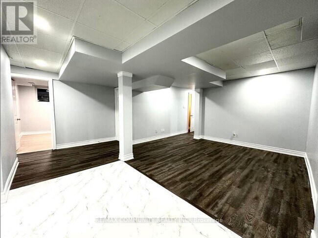 Building Photo - 54 Whitewater St