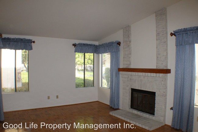 Building Photo - 2 br, 2 bath House - 17952 Avenida Alozdra