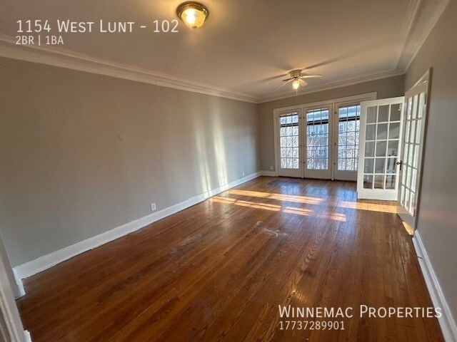 Building Photo - 1154 West Lunt-102