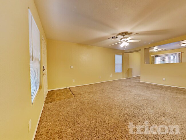 Building Photo - 11514 W Wethersfield Rd