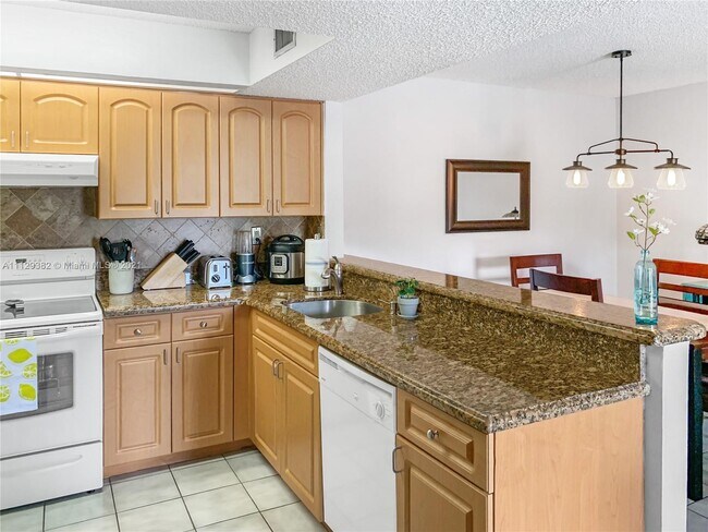Building Photo - 8660 SW 212th St