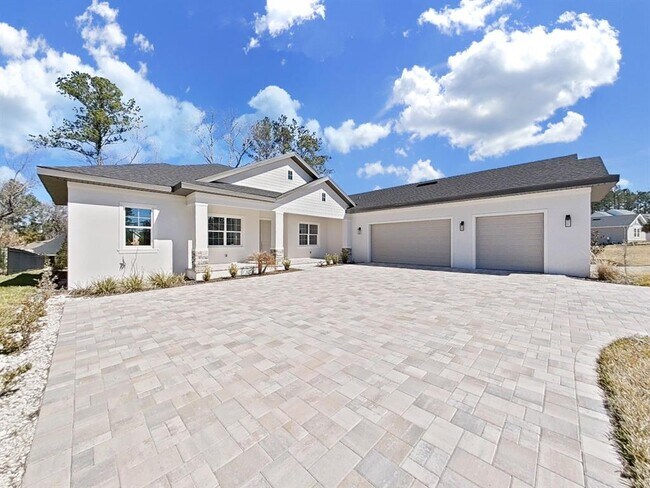 Foto del edificio - 4716 Hickory Oak Dr