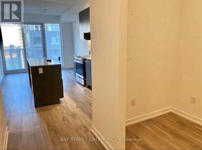 Building Photo - 4065-4065 Confederation Pkwy