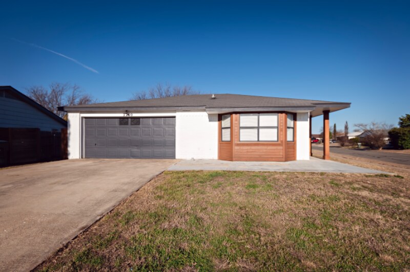 Foto principal - 2700 Terry Dr
