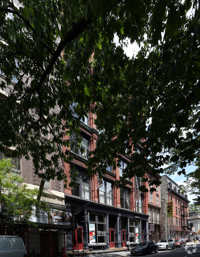 Foto del edificio - Hoopskirt Lofts