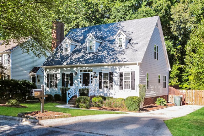 Building Photo - 3915 Pondfield Ct