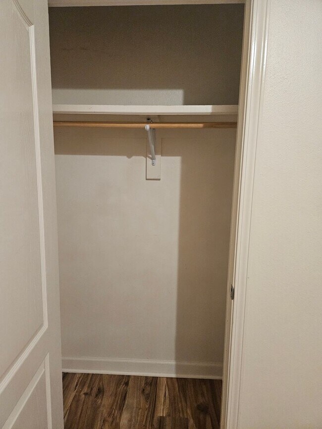 Foto del edificio - Stunning Executive Custom Built Home with Elite Appliances