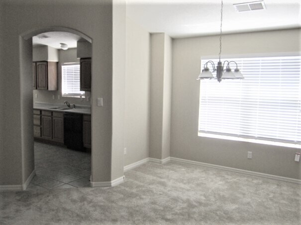 Foto del edificio - 957 Benjamin Drive SE