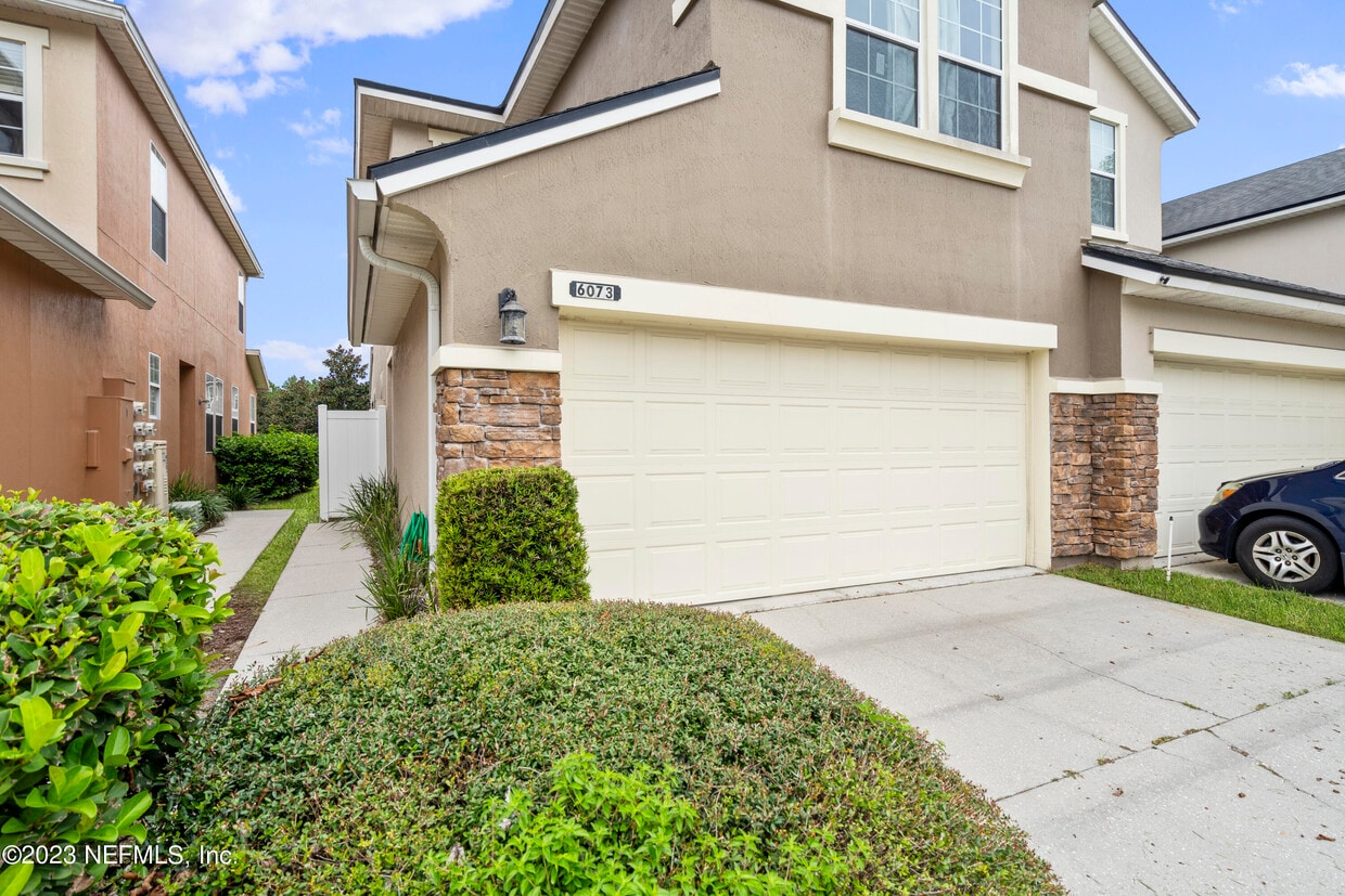 6073 Bartram Village Dr, Jacksonville, FL 32258 House Rental in