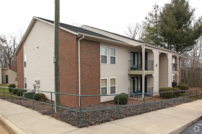 Building Photo - Valdese Village Apartments