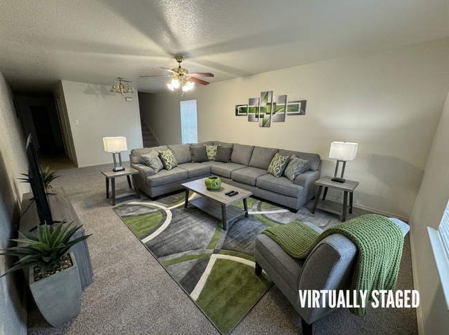 Building Photo - 196 Ryan Cir