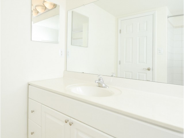 Sample Bathroom - Glen Eagle Village Apartments