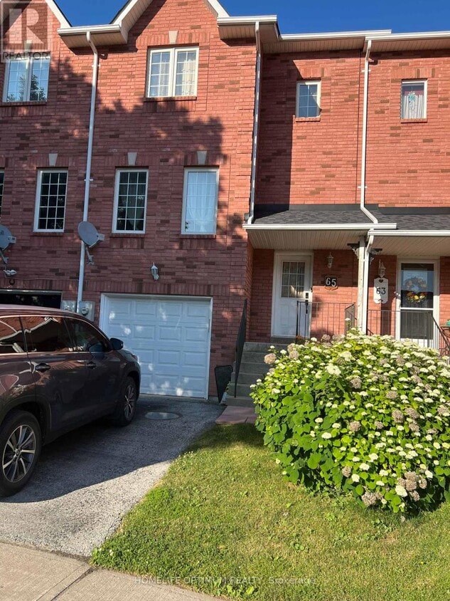 Primary Photo - 65 Hattie Ct