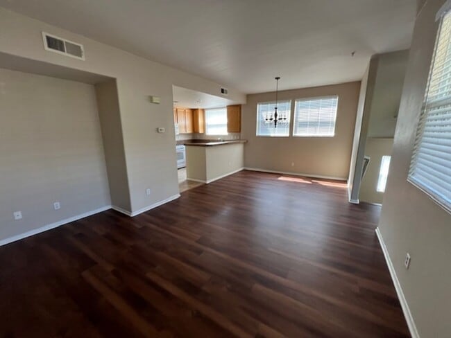 Building Photo - Coming Soon! Otay Ranch Townhouse with att...