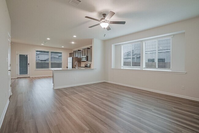 Building Photo - 237 Arabian Colt Dr