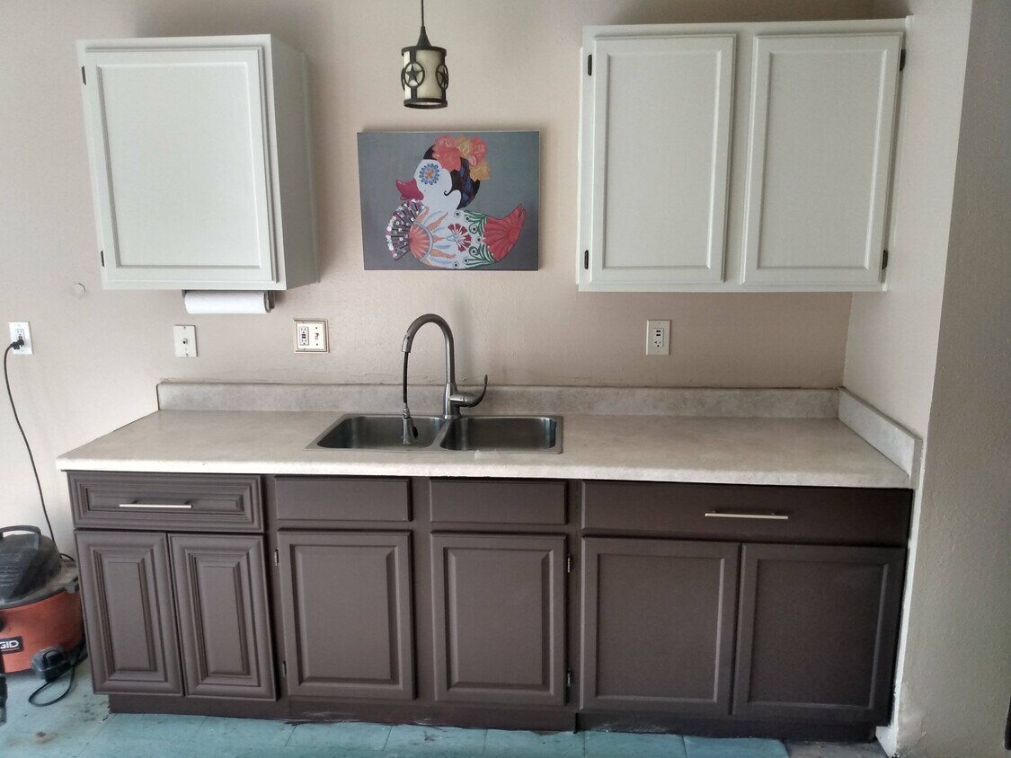 Foto principal - 6930 Ashbrook