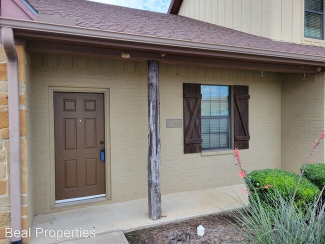 Foto del edificio - 3 br, 3 bath House - 3219 Sergeant Dr.