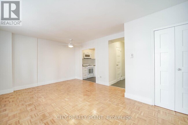 Photo du bâtiment - 55 Isabella St