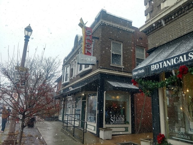 Building Photo - 3010 S Grand Blvd