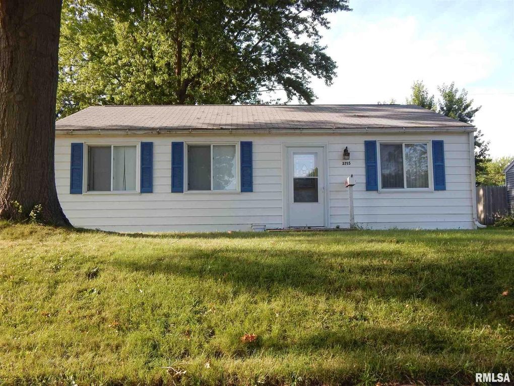 Front View - 3715 15th Ave