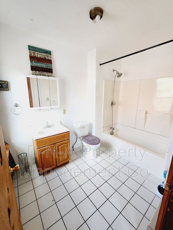 Foto del edificio - 118 S Courtland St