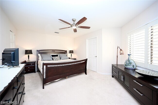 Foto del edificio - 559 Beachwalk Cir