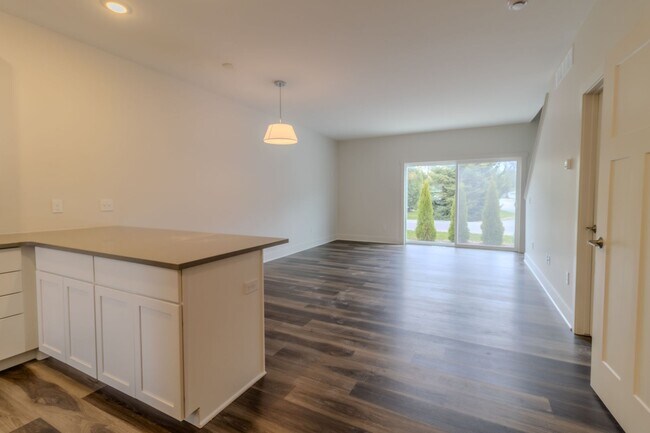 Foto del edificio - Premier Place and Premier Living!