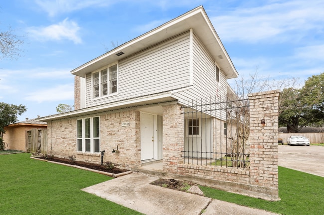 Photo - 10814 Sugar Hill Dr Townhome