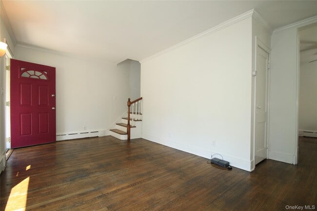 Building Photo - 38 Glenwood Blvd