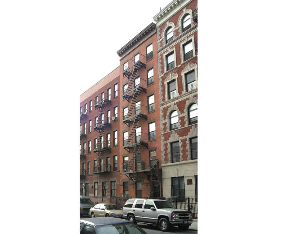 Primary Photo - 58 E 129th St
