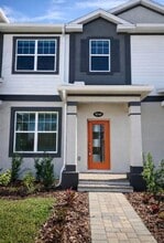 Building Photo - 9249 Gran Teatro Dr