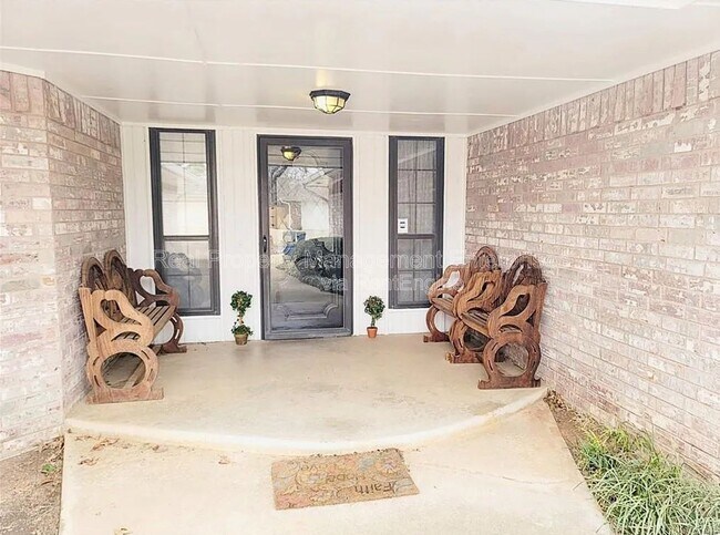 Foto del edificio - 1336 SW 109th Pl