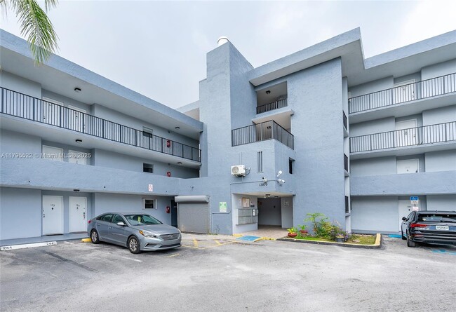 Foto del edificio - 13870 SW 62nd St