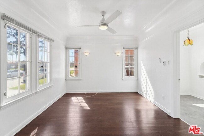 Foto del edificio - 3815 57th St