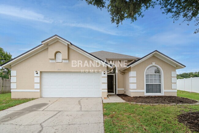 Building Photo - 5851 Dorham Pl