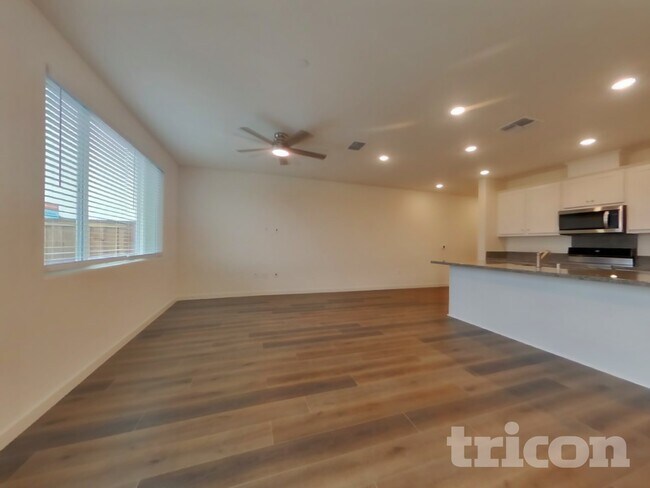 Foto del edificio - 2042 Delta Vw Ave