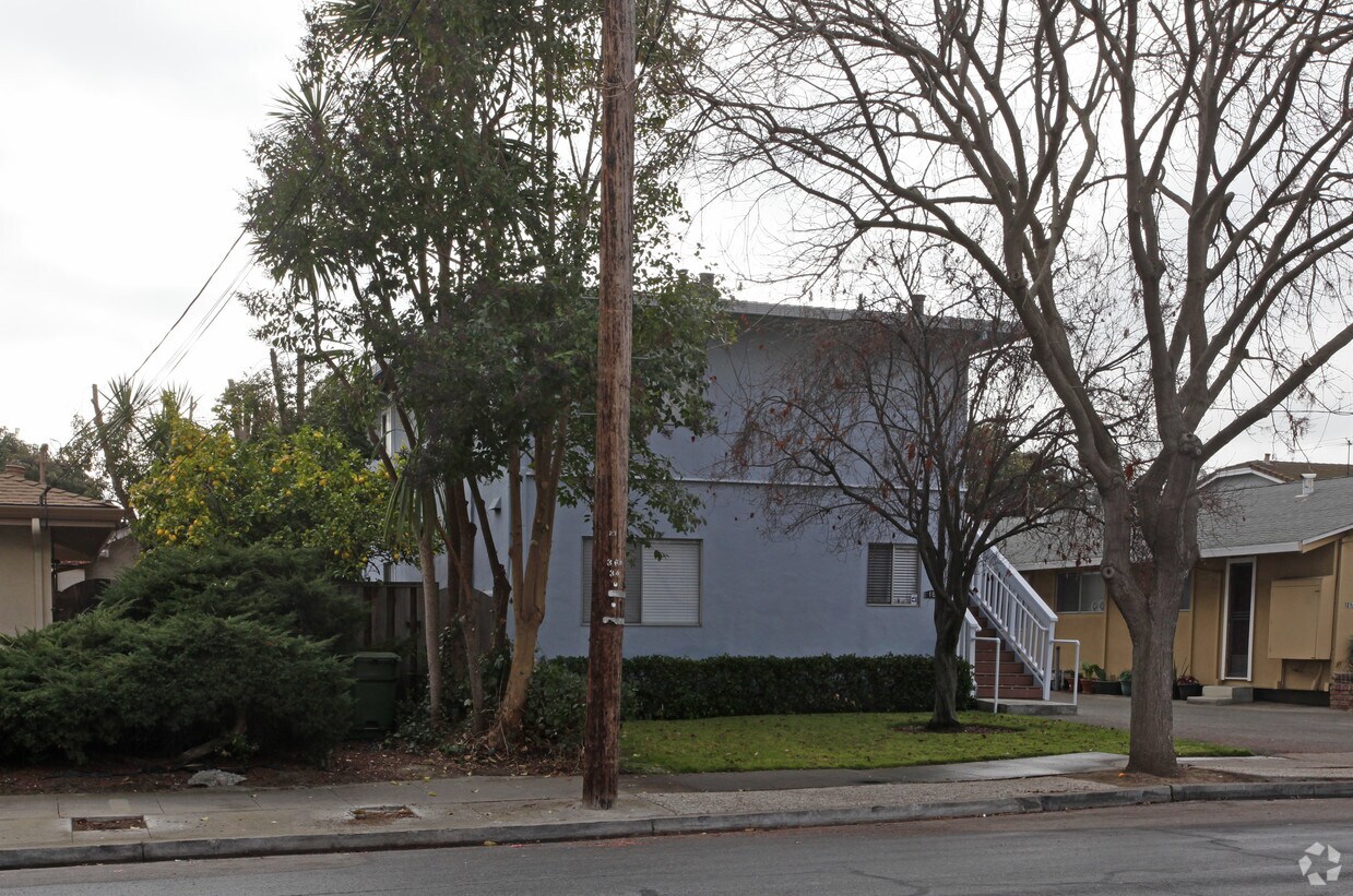 Foto del edificio - 1668 Harrison St