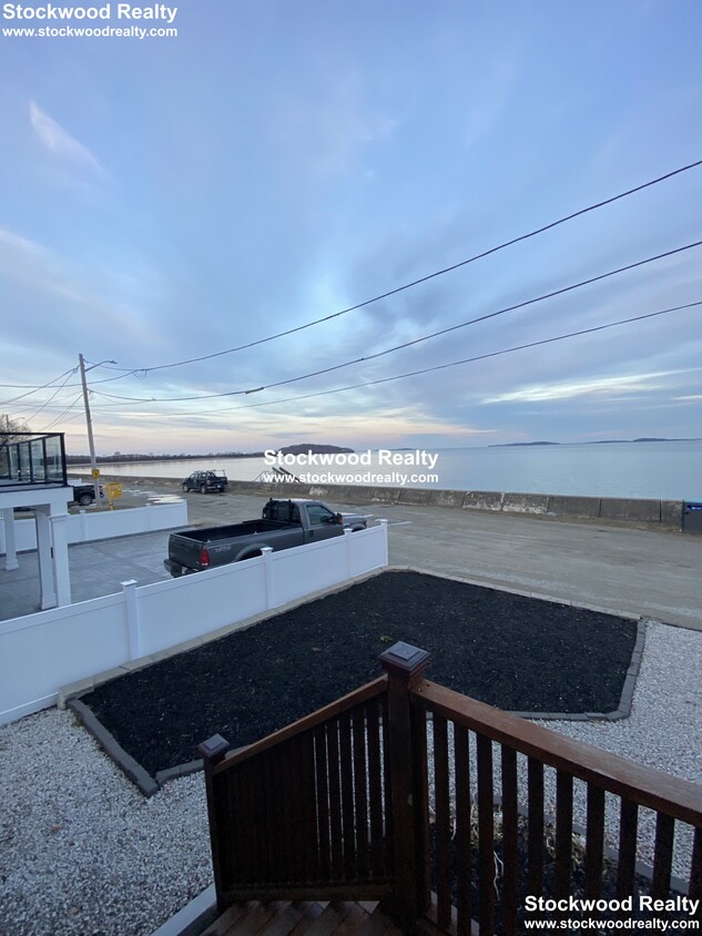Primary Photo - 145 Bayside Rd