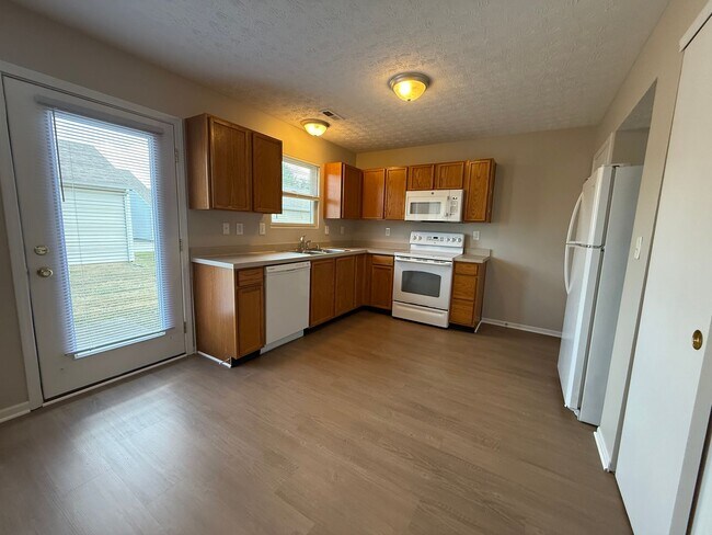Building Photo - 7031 Osprey Ridge Dr