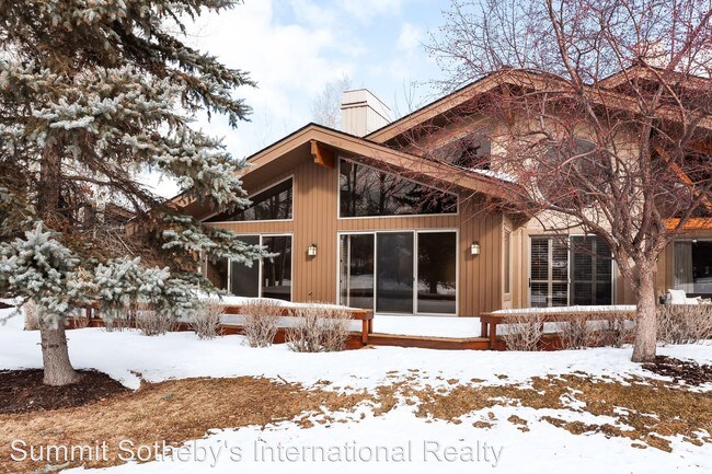 Building Photo - 4 br, 4 bath House - 2812 Four Lakes Drive