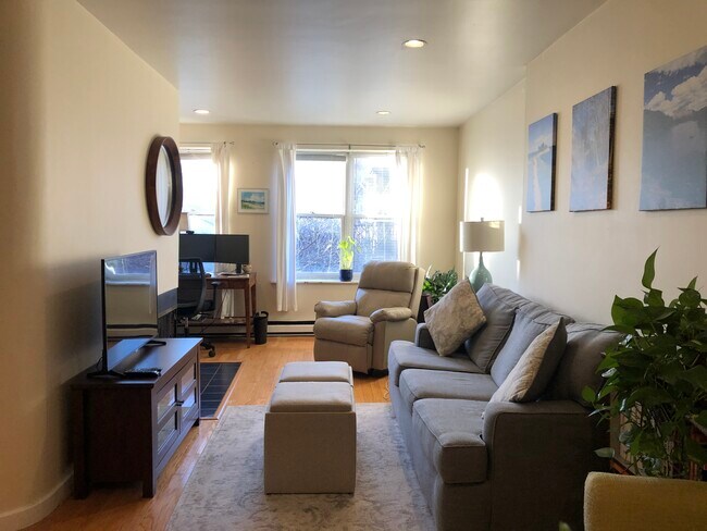 Foto del edificio - 478 Shawmut Ave
