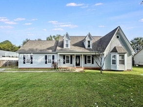 Building Photo - 405 Pleasant Run Rd