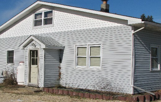 Primary Photo - 1545 Main St