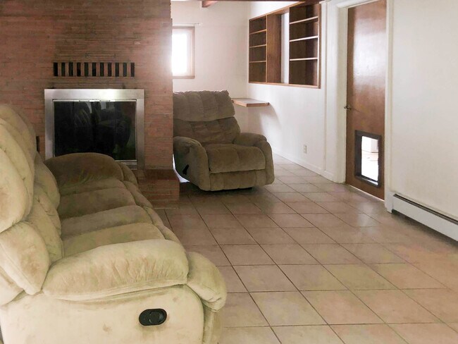 Foto del edificio - 1316 E Fetterman St