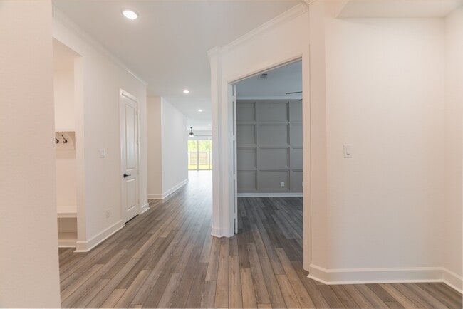 Building Photo - 972 Terlingua Creek Dr