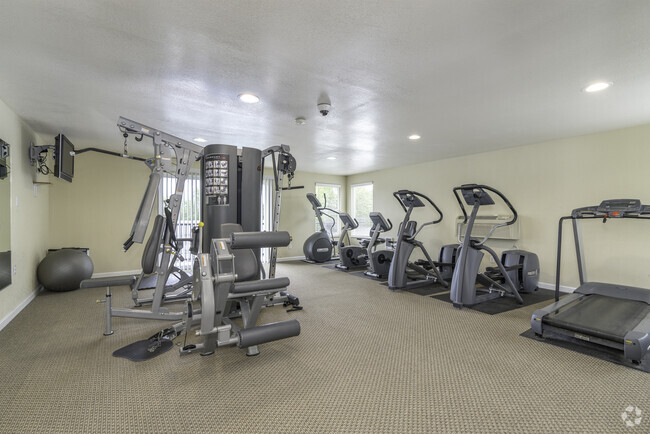 Fitness Center - Cornell Manor