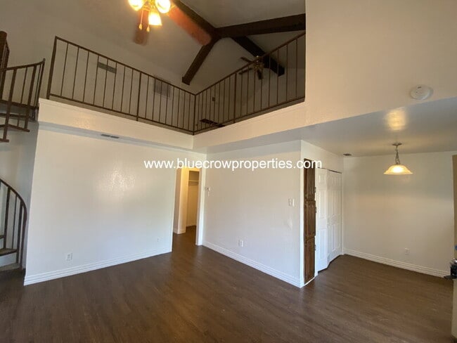 Building Photo - 2110 Stone Moss Ln